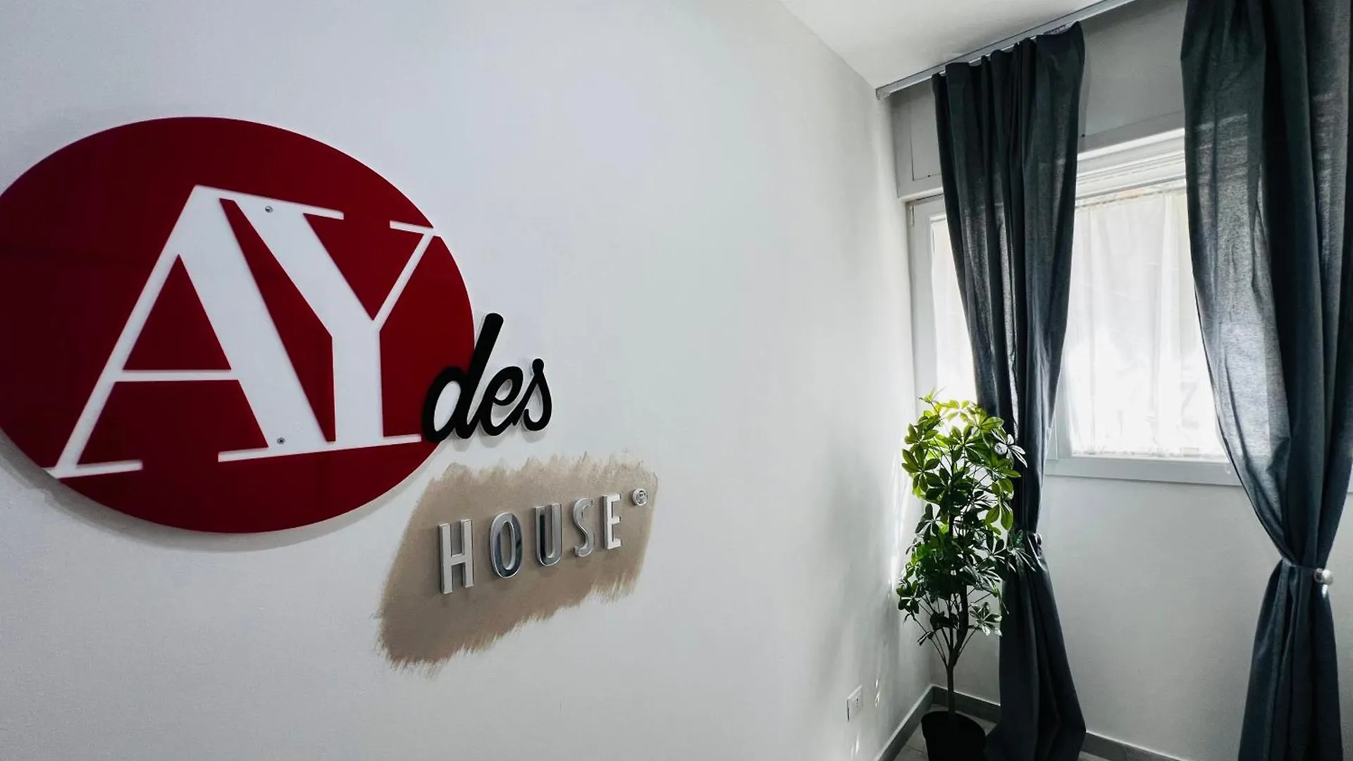 Appartamento Santa Viola House - By Aydeshouse Bologna